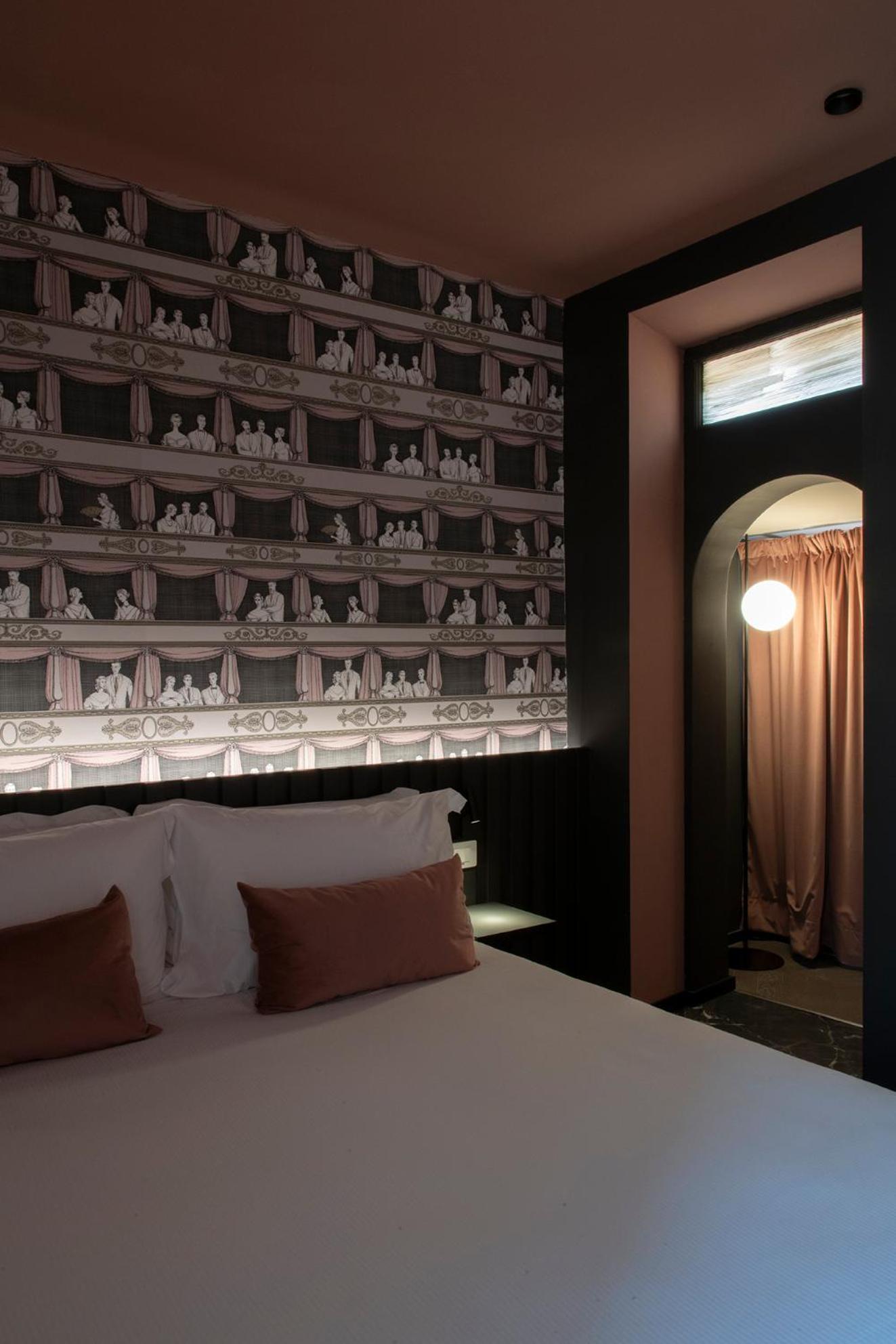 Colonna Suite Del Corso Rzym Zewnętrze zdjęcie