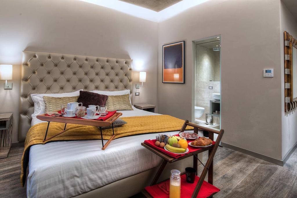 Colonna Suite Del Corso Rzym Zewnętrze zdjęcie