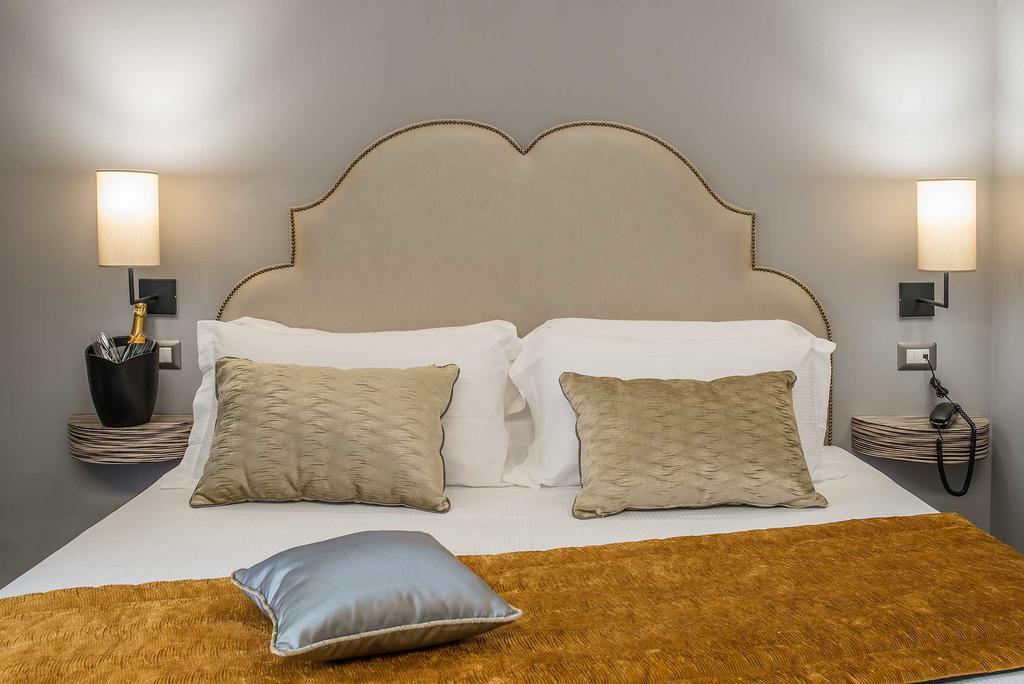Colonna Suite Del Corso Rzym Zewnętrze zdjęcie