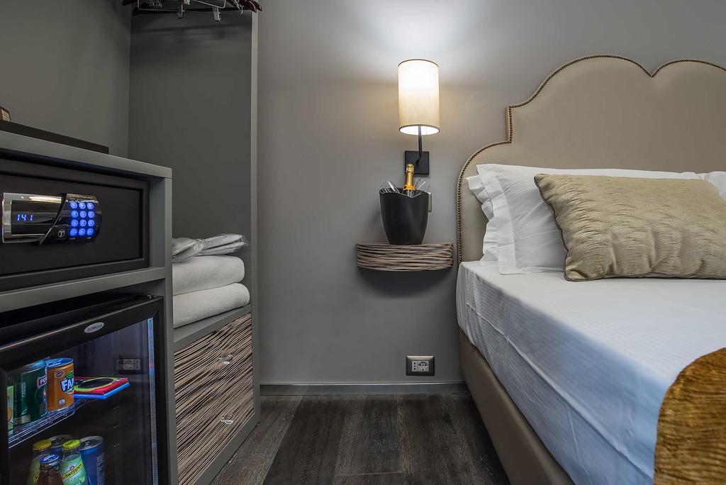 Colonna Suite Del Corso Rzym Zewnętrze zdjęcie