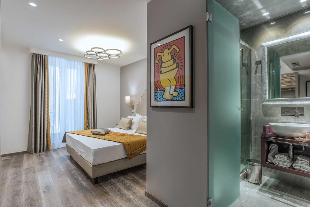 Colonna Suite Del Corso Rzym Zewnętrze zdjęcie