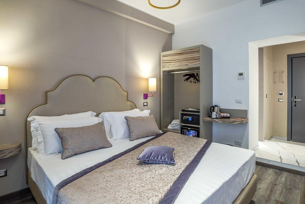 Colonna Suite Del Corso Rzym Zewnętrze zdjęcie